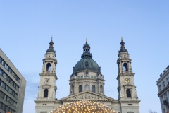 CHRISTMAS MARKETS IN BUDAPEST